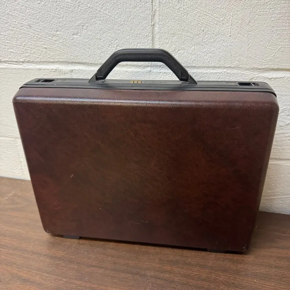 Samsonite good used